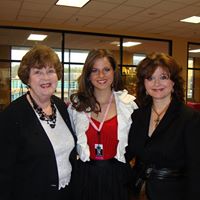 Mari Robinson Photo 16