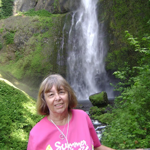 Janet Tucci Photo 4