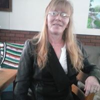 Stephanie Matthews Photo 22