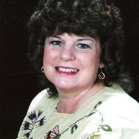 Laurel Sharp Photo 18
