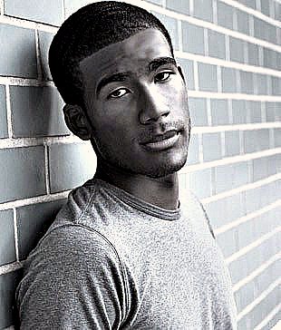 Allen Ingram Photo 43