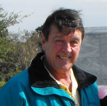 Richard Kerr Photo 25