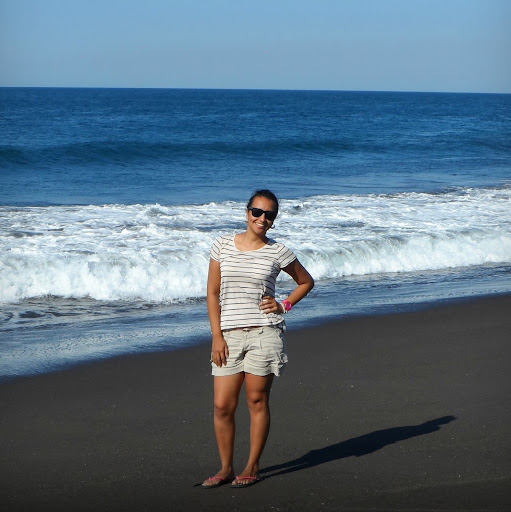 Marla Gonzalez Photo 6