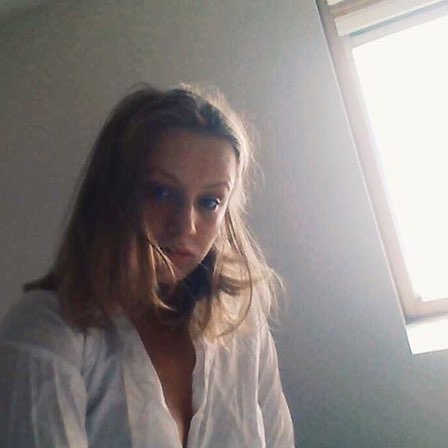 Louise Young Photo 47