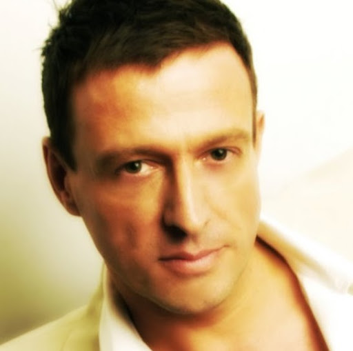 Gregory Gilbert Photo 36