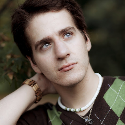 Matthew Robinson Photo 29