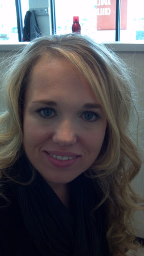 Amy Woods Photo 28