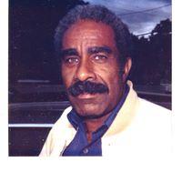 Gerald Elliott Photo 34