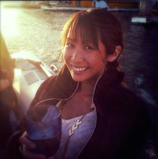 Anna Hoang Photo 26