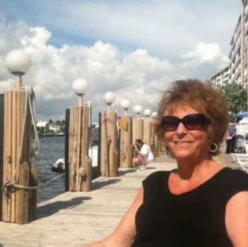 Debbie Keith Photo 15