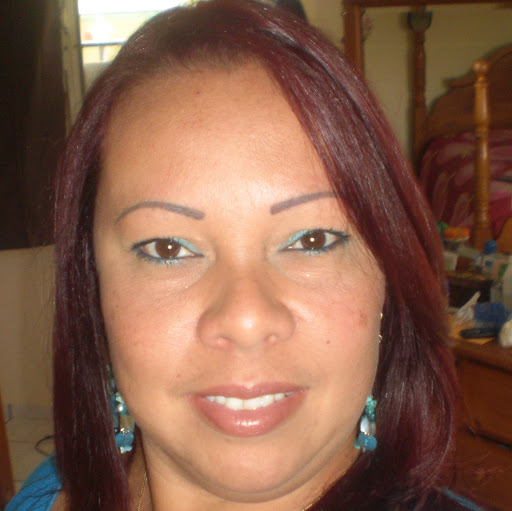 Annette Vazquez Photo 17