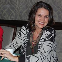 Nora Thompson Photo 13
