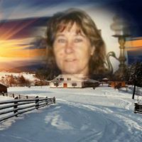 Christine Hodge Photo 10