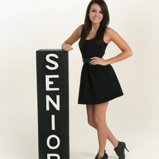 Kirsten Hall Photo 3