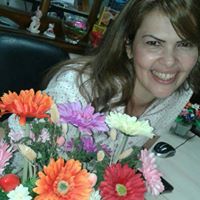 Liz Paredes Photo 35
