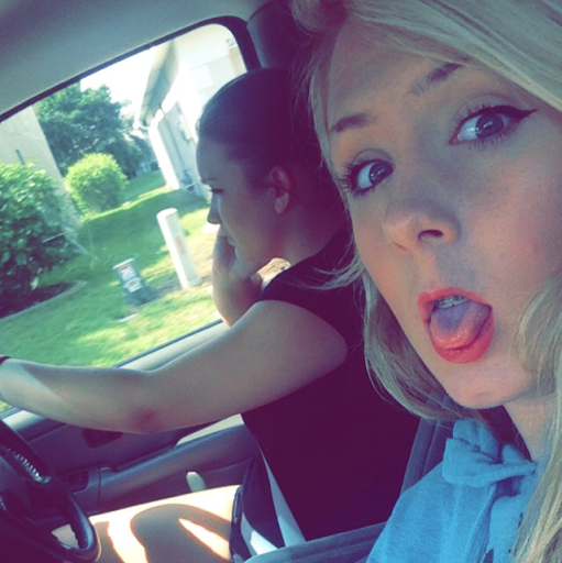 Ashley Saylor Photo 27