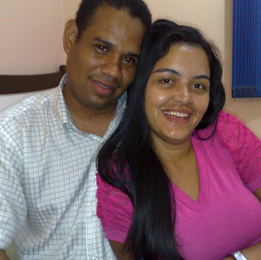 Rachel Rodrigues Photo 36