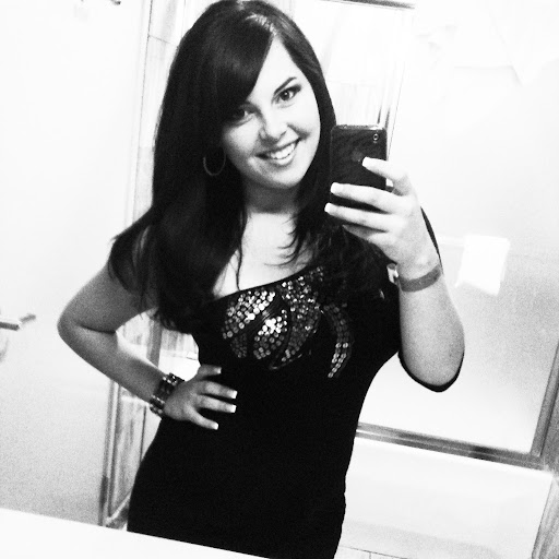 Sarah Montoya Photo 7