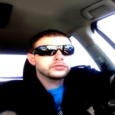 Timothy Sweeney Photo 17