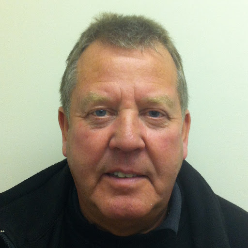 Martin Wall Photo 31