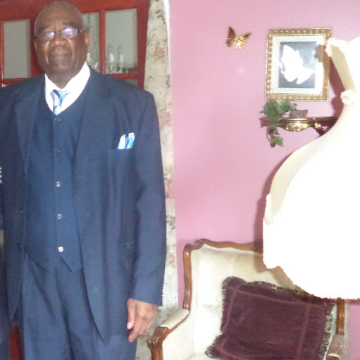 Wilson Robinson Photo 8