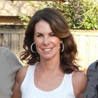 Elizabeth Kernan Photo 12