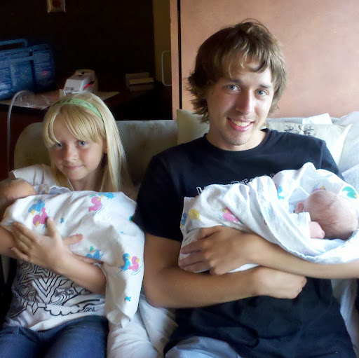Justin Larson Photo 14