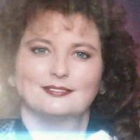 Loretta Nichols Photo 31