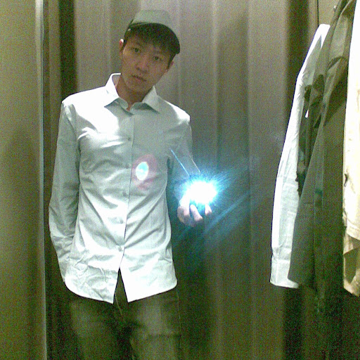 Nicholas Cheng Photo 19