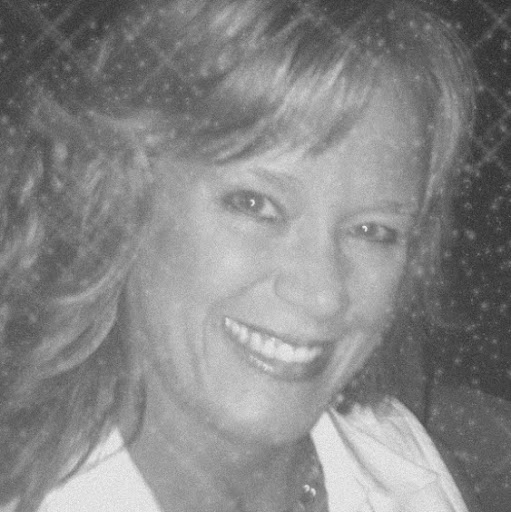Shelley Cooper Photo 7