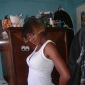 Michelle Lowery Photo 9