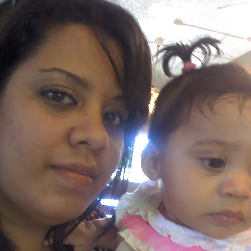 Christina Alfaro Photo 27