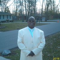 Alan Reyes Photo 27