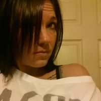 Holly James Photo 27