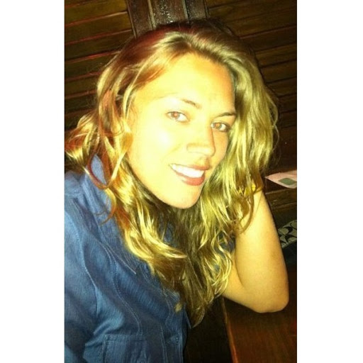 Kari Hawkins Photo 20
