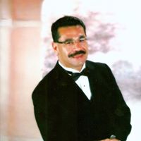 Nick Hernandez Photo 40