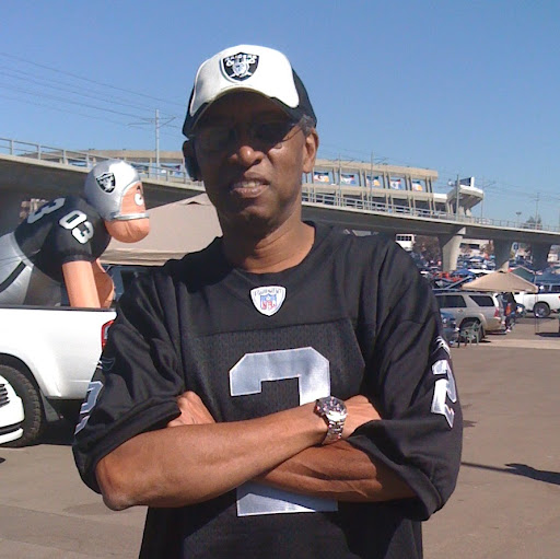 Gerald Hunter Photo 31