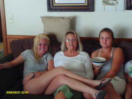 Connie Day Photo 21