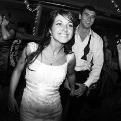 Sarah Willoughby Photo 27