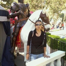 Donna Acosta Photo 8