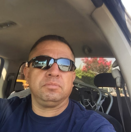 Julio Ortiz Photo 42