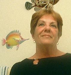 Gloria Long Photo 22