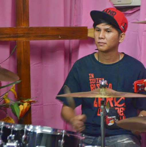 Richard Villar Photo 19