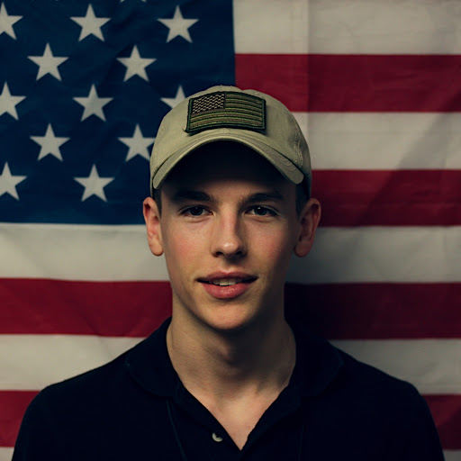 Parker Moore Photo 21