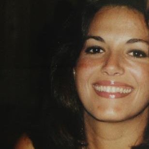 Renee Alvarez Photo 16