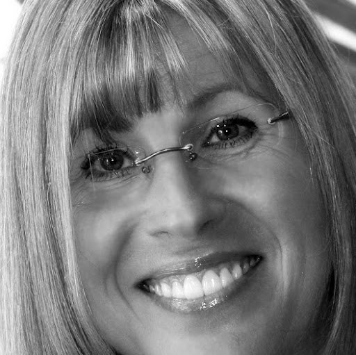 Sandy Richter Photo 41