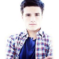 Hunter Blake Photo 35