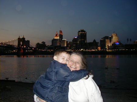 Lisa Ross Photo 52