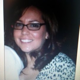 Sylvia Reyes Photo 28