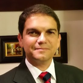 Carlos Oliveira Photo 6